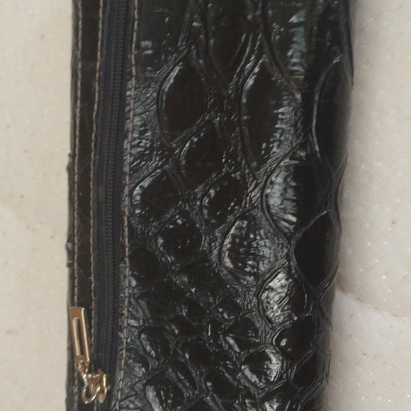 Guess wallet - Picture 2 of 3